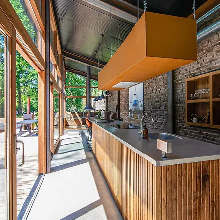 Lovely In Gorssel With Private Swimming Pool, Be Inside Or Outside * 고셀